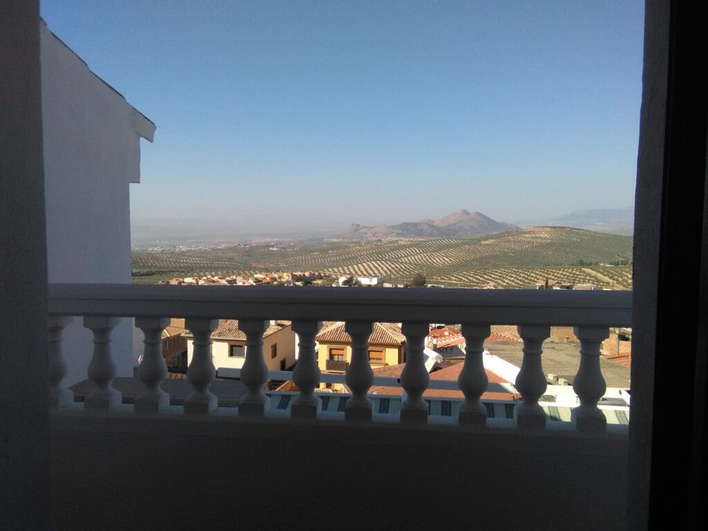 terraza exterior y vistas a la sierra