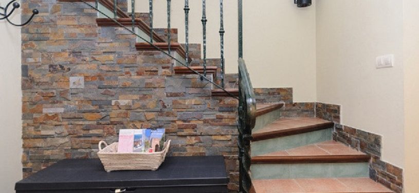 el-mirador-escaleras