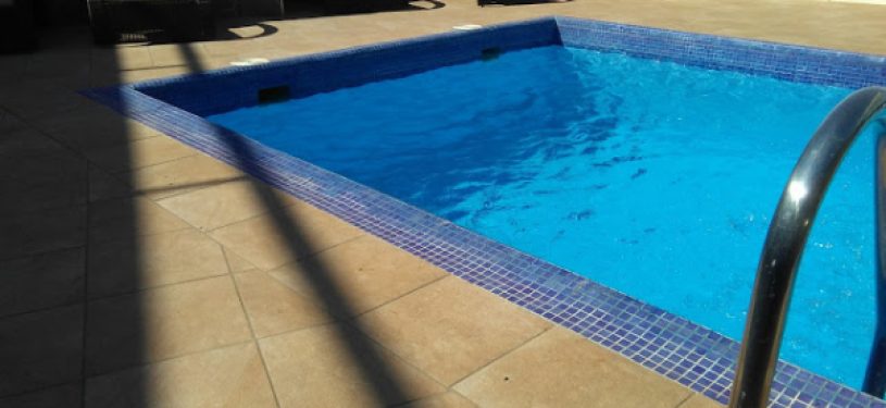 piscina-1 copia